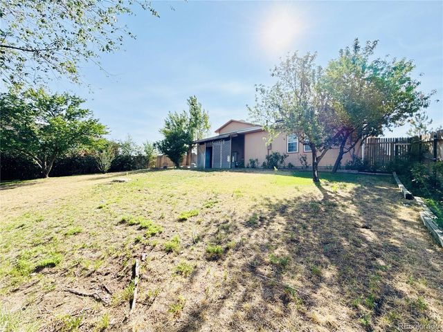910 S Elgin Court, Pueblo, CO 81007