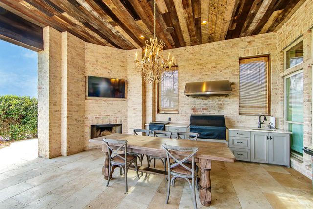 125 Little Lake Drive, Thibodaux, LA 70301