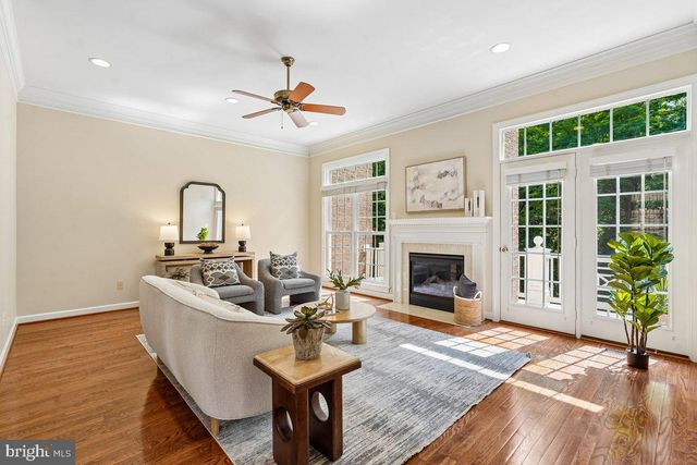 3853 LEWISTON PL, Fairfax, VA 22030