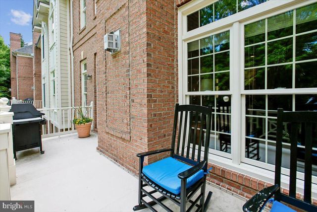 3853 LEWISTON PL, Fairfax, VA 22030
