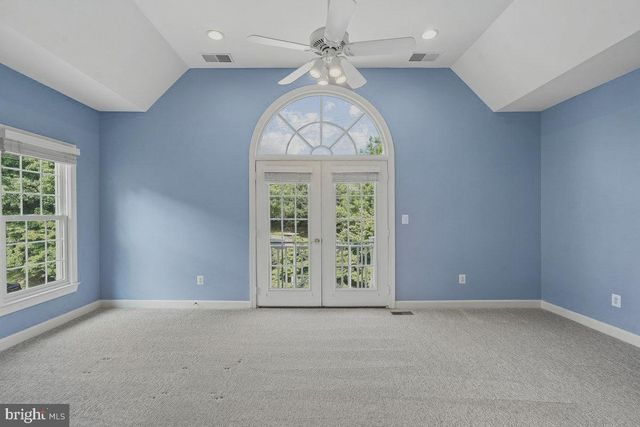 3853 LEWISTON PL, Fairfax, VA 22030