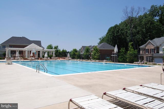3853 LEWISTON PL, Fairfax, VA 22030