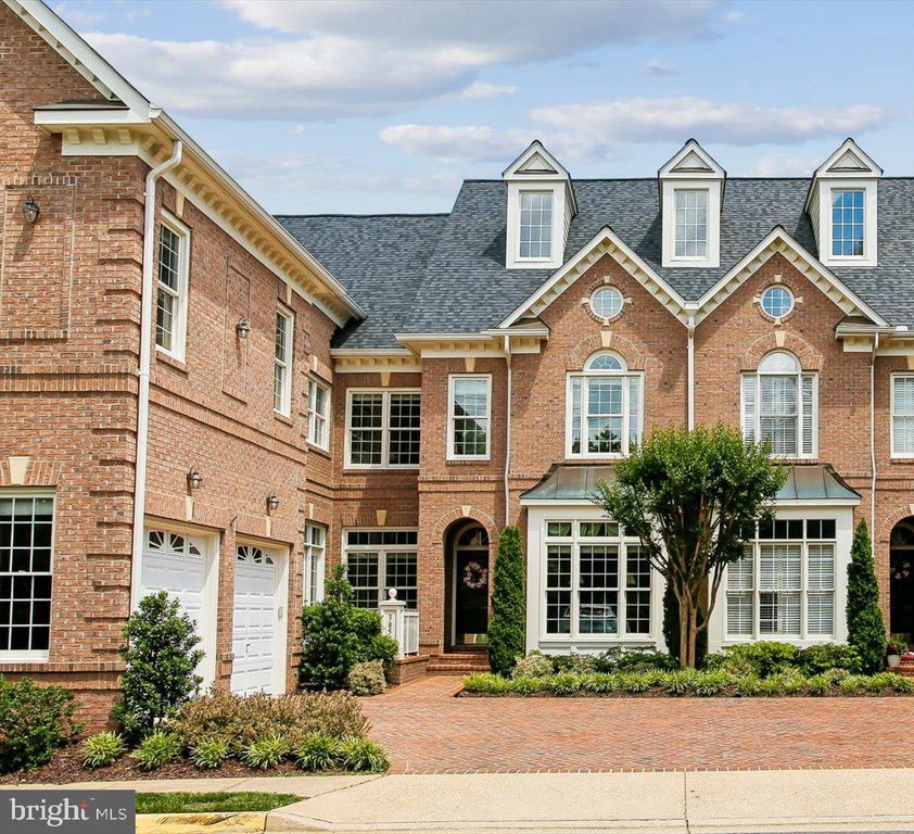 3853 LEWISTON PL, Fairfax, VA 22030