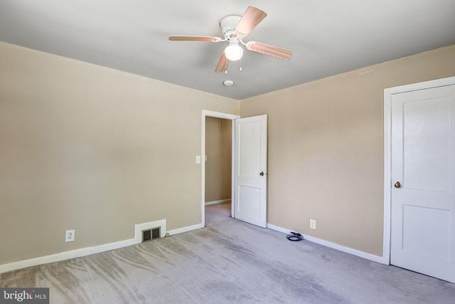 8083 FRYTOWN RD, Warrenton, VA 20187