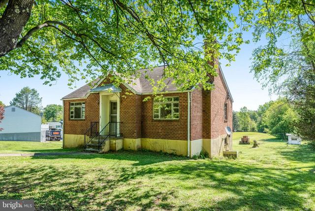 8083 FRYTOWN RD, Warrenton, VA 20187