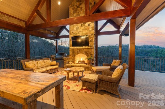 2054 Reynolds Parkway, Boone, NC 28607