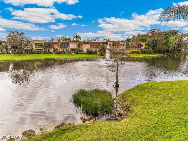 1724 Bald Eagle DR 512C, Naples, FL 34105