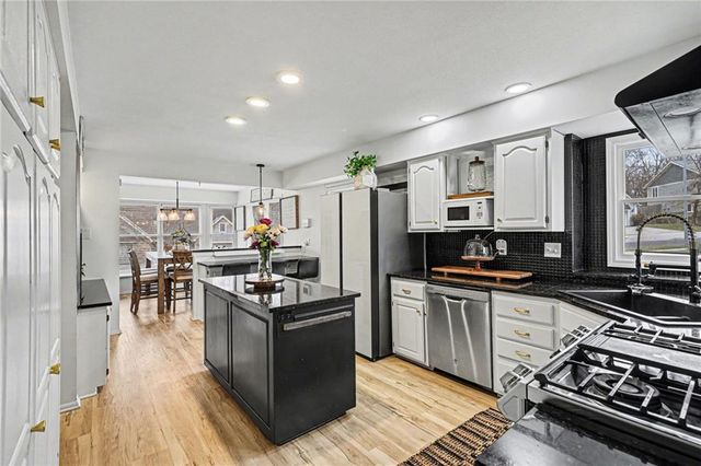 12304 E 78th Street, Kansas City, MO 64138