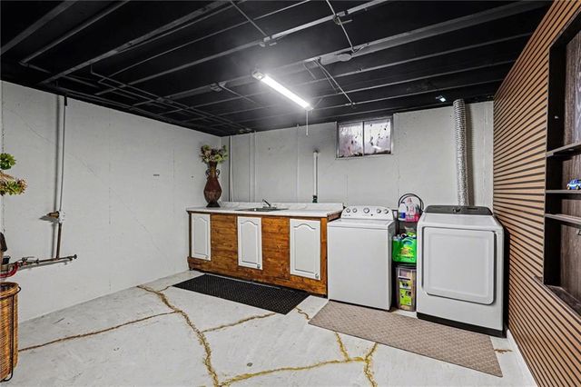 12304 E 78th Street, Kansas City, MO 64138