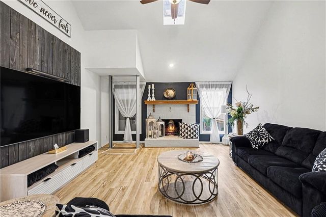 12304 E 78th Street, Kansas City, MO 64138