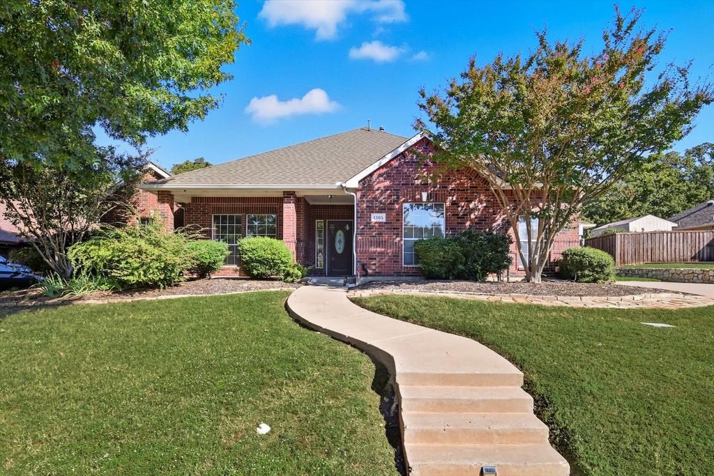 1305 Palo Verde Drive, Denton, TX 76210