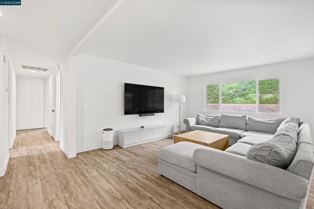 274 274 Fernwood Dr, Pleasant Hill, CA 94523