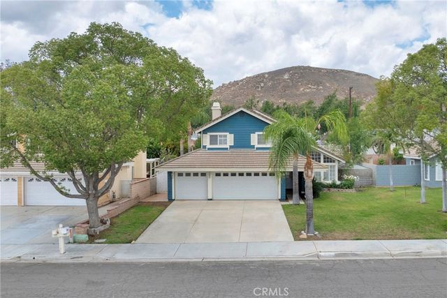 5606 Darien Court, Riverside, CA 92505