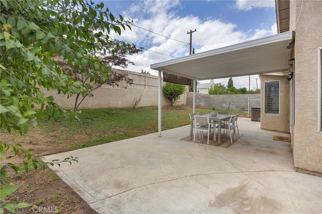 5606 Darien Court, Riverside, CA 92505