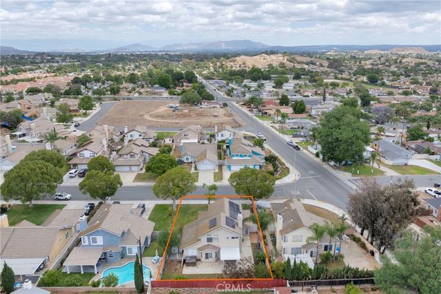 5606 Darien Court, Riverside, CA 92505