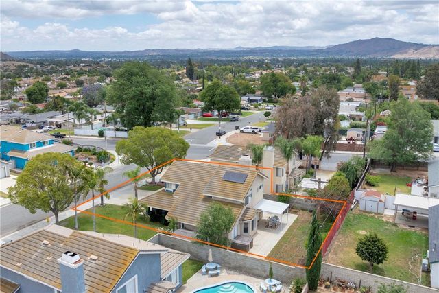 5606 Darien Court, Riverside, CA 92505