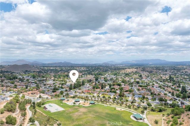 5606 Darien Court, Riverside, CA 92505