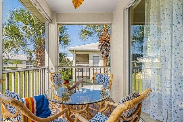 1405 Sweetwater CV 204, Naples, FL 34110