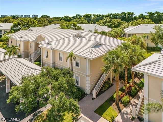 1405 Sweetwater CV 204, Naples, FL 34110