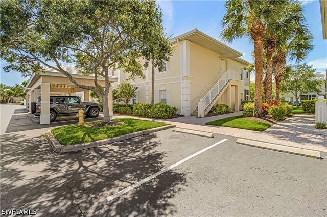 1405 Sweetwater CV 204, Naples, FL 34110