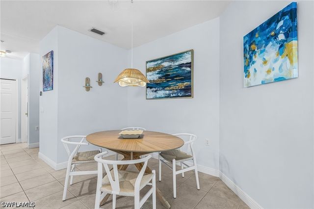 1405 Sweetwater CV 204, Naples, FL 34110