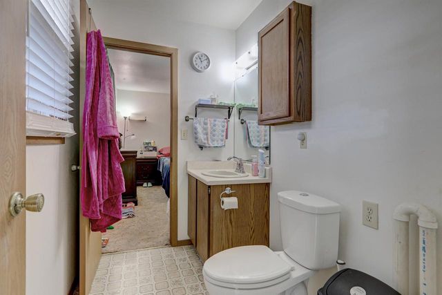 1703 EISENHOWER STREET, New Holstein, WI 53061