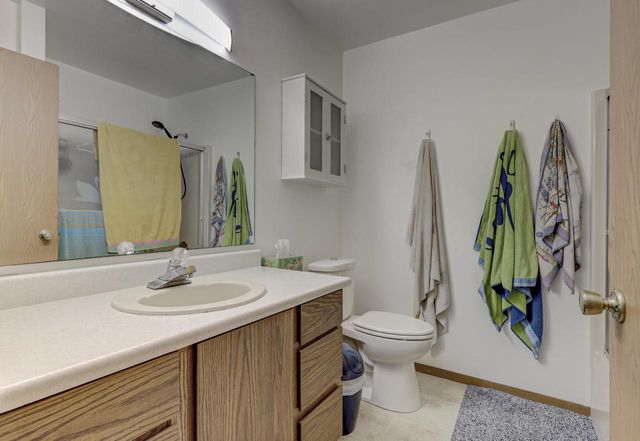 1703 EISENHOWER STREET, New Holstein, WI 53061