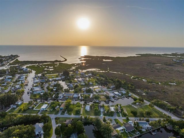 14905 OLD DIXIE HIGHWAY, Hudson, FL 34667