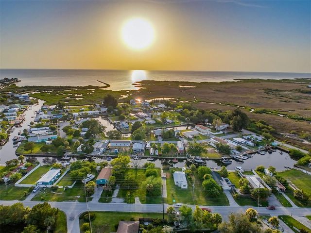 14905 OLD DIXIE HIGHWAY, Hudson, FL 34667