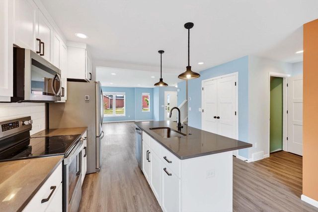 2625 Wildcat Drive, Fitchburg, WI 53711