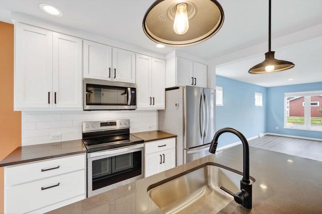 2625 Wildcat Drive, Fitchburg, WI 53711