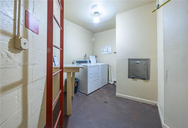 2811 N Pine Island Rd 309, Sunrise, FL 33322