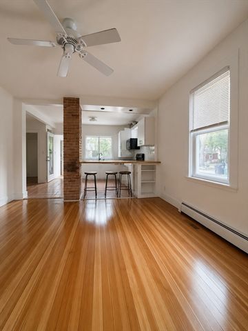 128 Holworthy St 128, Cambridge, MA 02138