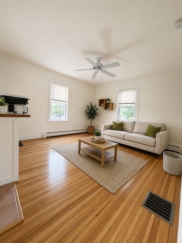 128 Holworthy St 128, Cambridge, MA 02138