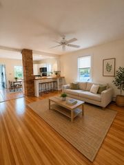 128 Holworthy St 128, Cambridge, MA 02138
