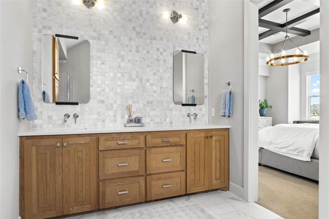 200 Sutherland Crescent, Northlake, TX 76247