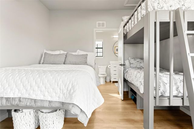 200 Sutherland Crescent, Northlake, TX 76247