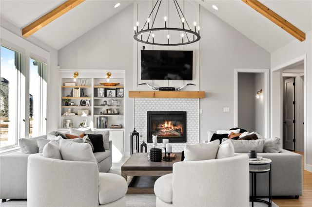 200 Sutherland Crescent, Northlake, TX 76247