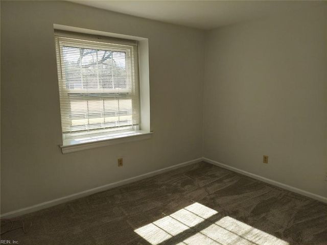 1312 Yawl PT, Virginia Beach, VA 23454