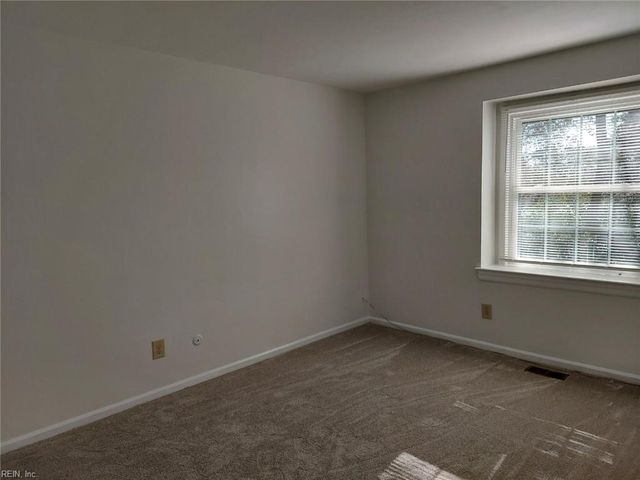 1312 Yawl PT, Virginia Beach, VA 23454