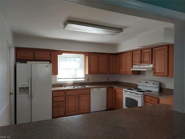 1312 Yawl PT, Virginia Beach, VA 23454