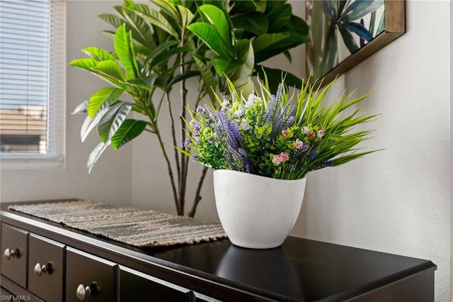 190 Tarpon RD, Fort Myers Beach, FL 33931