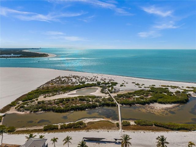 190 Tarpon RD, Fort Myers Beach, FL 33931