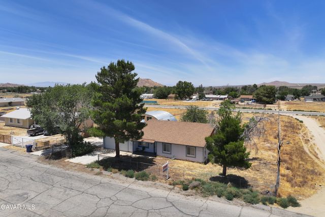 17157 Newmont Avenue, Lancaster, CA 93535