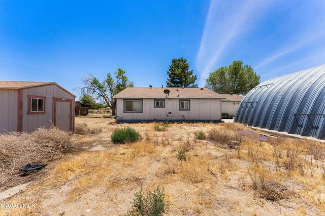 17157 Newmont Avenue, Lancaster, CA 93535