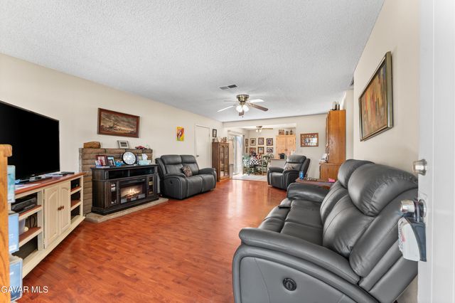 17157 Newmont Avenue, Lancaster, CA 93535