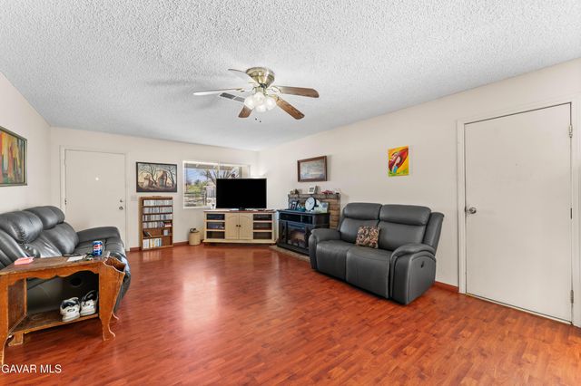17157 Newmont Avenue, Lancaster, CA 93535