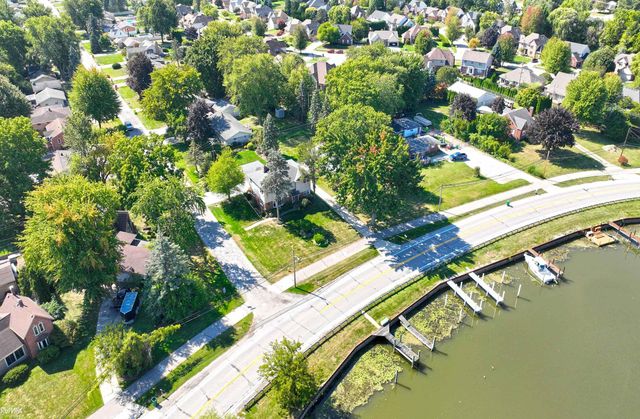 28900 S River Road, Harrison Twp, MI 48045