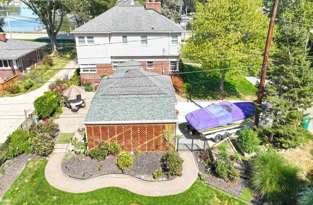 28900 S River Road, Harrison Twp, MI 48045