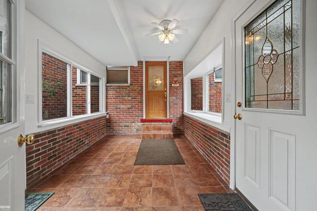 28900 S River Road, Harrison Twp, MI 48045